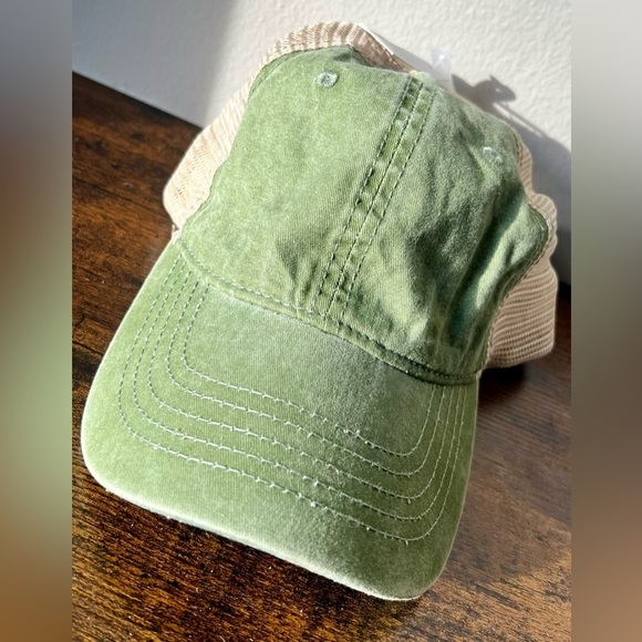 NWT Green Washed Beige Mesh Baseball Hat - Picture 2 of 6